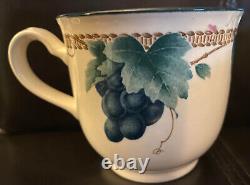 Vintage Set of One Tea Kettle with Lid 10 x 9, Sugar & Creamer with Lid
