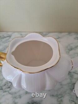 Vintage Shelley tea pot