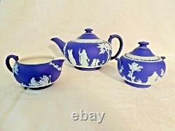 Vintage WEDGWOOD Jasperware TEAPOT, CREAMER & LIDDED SUGAR BOWL SET