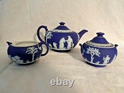 Vintage WEDGWOOD Jasperware TEAPOT, CREAMER & LIDDED SUGAR BOWL SET