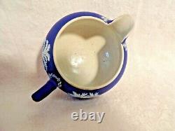 Vintage WEDGWOOD Jasperware TEAPOT, CREAMER & LIDDED SUGAR BOWL SET