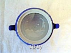 Vintage WEDGWOOD Jasperware TEAPOT, CREAMER & LIDDED SUGAR BOWL SET