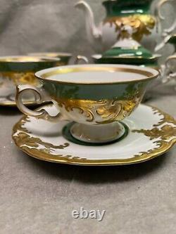 Vintage Wawel Tea Set Poland Circa 1950 Gold Trim, Tea Pot, Sugar, Creamer, 6 C&s