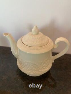 Vintage Wedgewood Patrician Tea Pot Sugar Bowl Creamer England