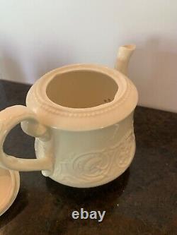 Vintage Wedgewood Patrician Tea Pot Sugar Bowl Creamer England