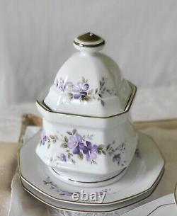 Vintage Winterling Markleuthen Bavaria tea pot, tea set, dessert plates. RARE