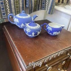 Vintage wedgwood jasperware tea set teapot sugar creamer