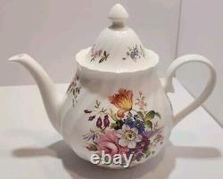 Vtg Aynsley Howard Sprays Teapot With 2 Teacups And Saucers Made in England