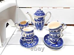 Vtg COMPLETE Japanese Blue & White Porcelain Tea Set Serve 5 Excellent Cond