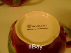 Vtg Franciscan Apple Shape Set Red Teapot with 4 Mugs Portugal Mint Condition