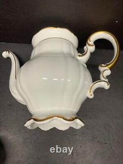 Vtg Hutschenreuther Selb Bavaria Large Ivory Coffee Pot / Teapot Set Of 3