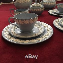 WEDGWOOD SHINY BLUE QUEEN'S WARE 4 Place, Sugar, Creamer, Teapot And Coffeepot