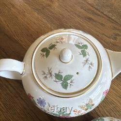 Wedgewood Charnwood Bone China Tea Pot withLid, Sugar with Lid & Cream England UK