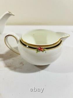 Wedgewood Clio Bone China Tea Pot Sugar Bowl Creamer Set England