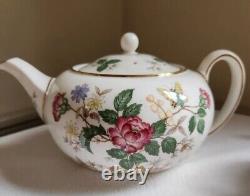 Wedgwood Charnwood English China Set Teapot (4 Cup), Creamer, Covered Sugar