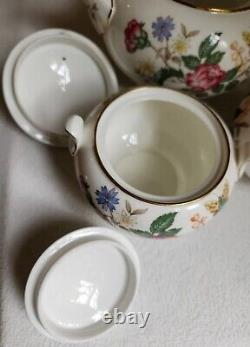 Wedgwood Charnwood English China Set Teapot (4 Cup), Creamer, Covered Sugar