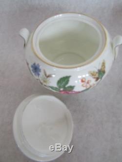 Wedgwood Charnwood Teapot Set White Bone China Butterfly/Florals WD3984 Set 3