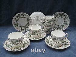 Wedgwood Strawberry Hill 23 piece Tea Set including Large Tea Pot First Quality
