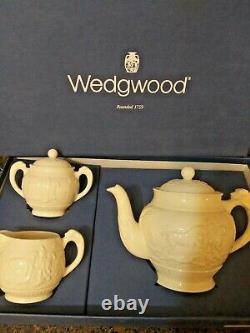 Wedgwood of Etruria & Barlaston Hunt Scene TEA SET with BONUS PIECES