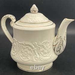 Wedgwood of Etruria Gold Trim Patrician Teapot c1930s Made in England 4 cups