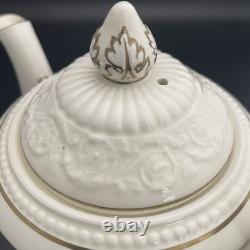 Wedgwood of Etruria Gold Trim Patrician Teapot c1930s Made in England 4 cups